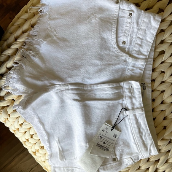 Zara Pants - Zara shorts